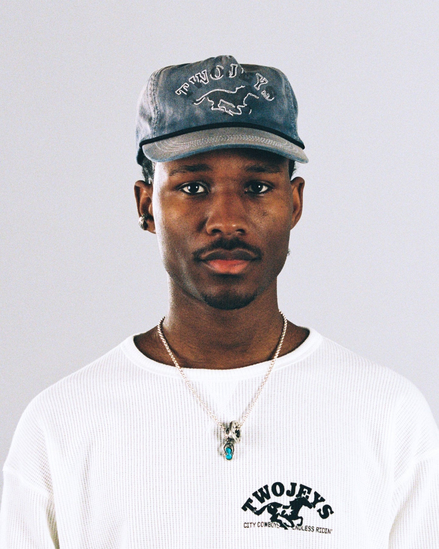TwoJeys Sunfaded Blue Cap — Black