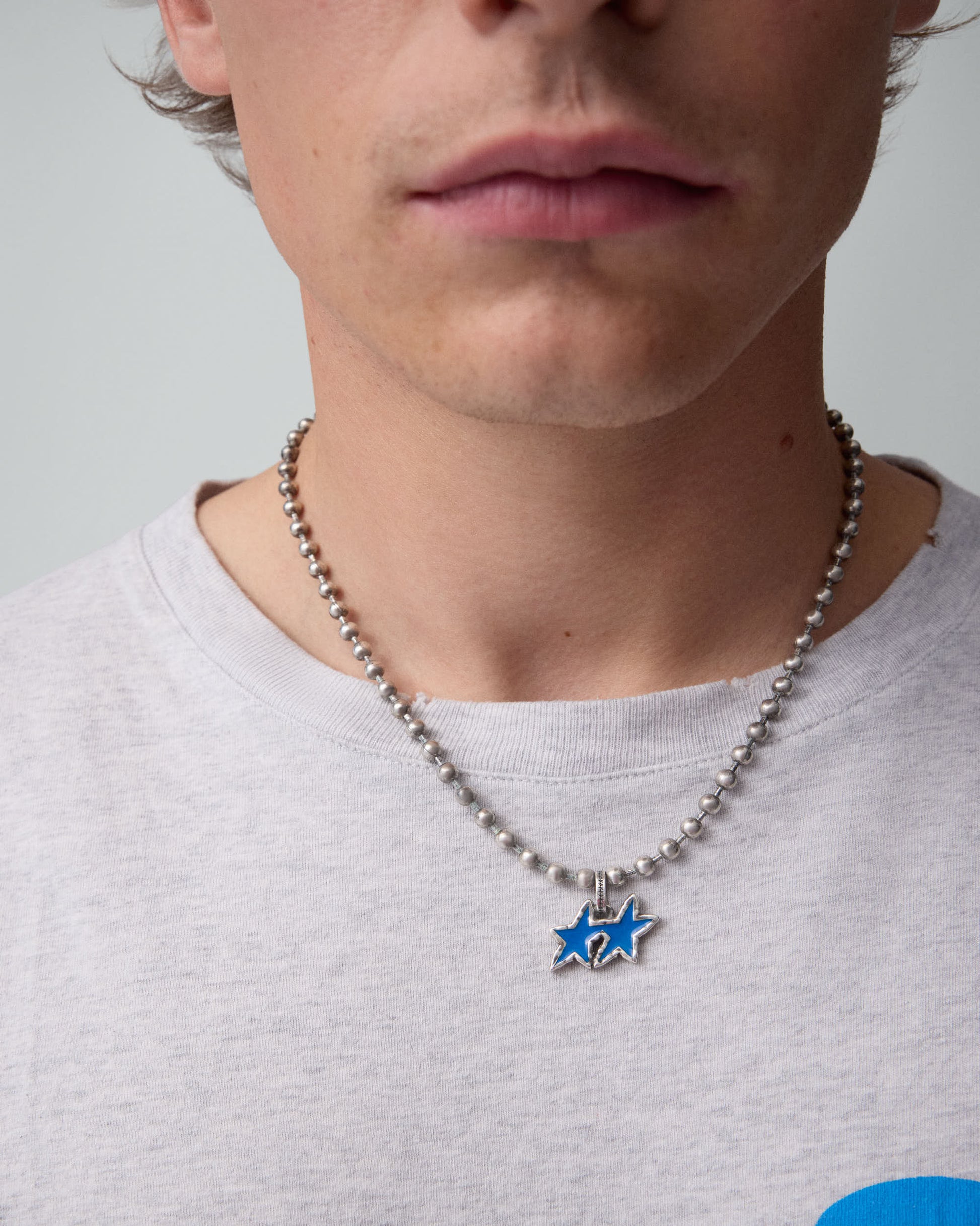 TwoJeys Blue Melted Stars Ball Necklace