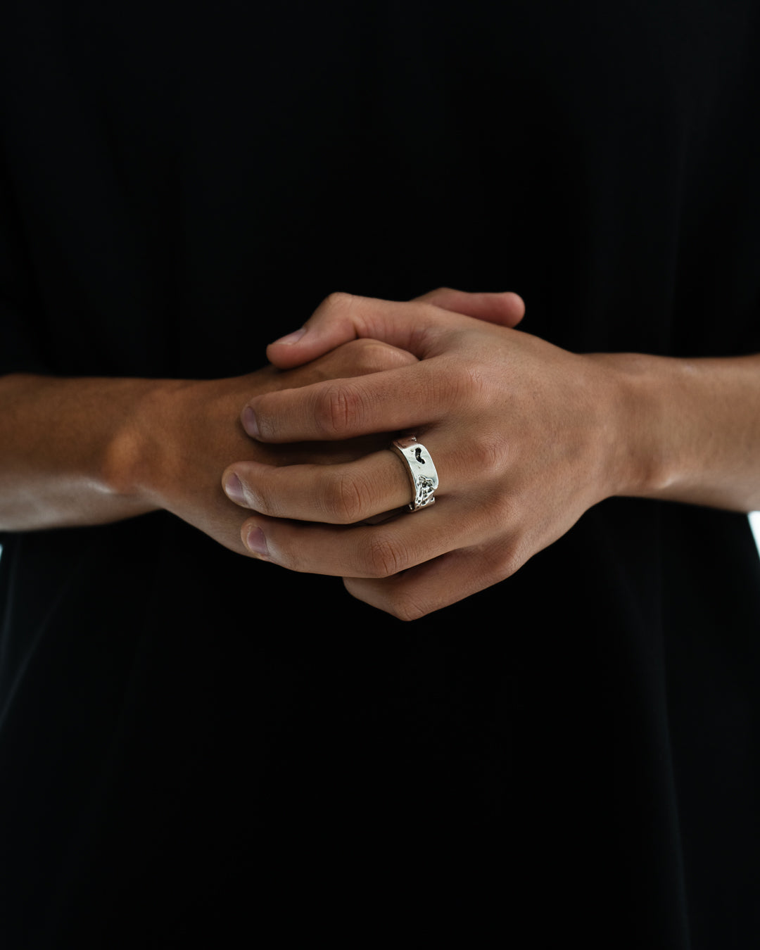 TwoJeys Eroded Ring Silver