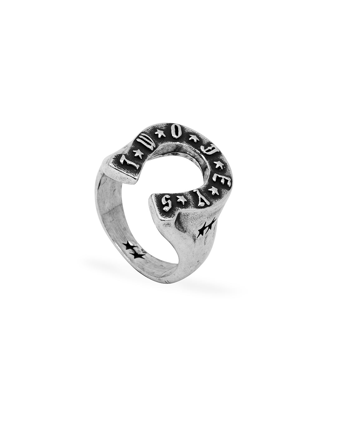 TwoJeys TJ Horseshoe Ring Silver