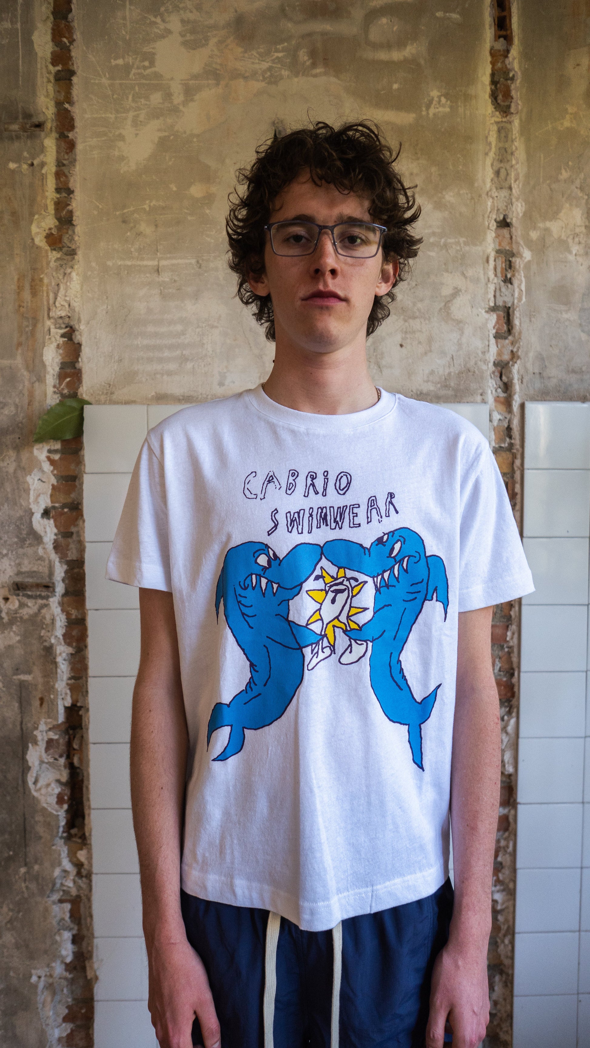 Cabrio Sharks Tee White - look