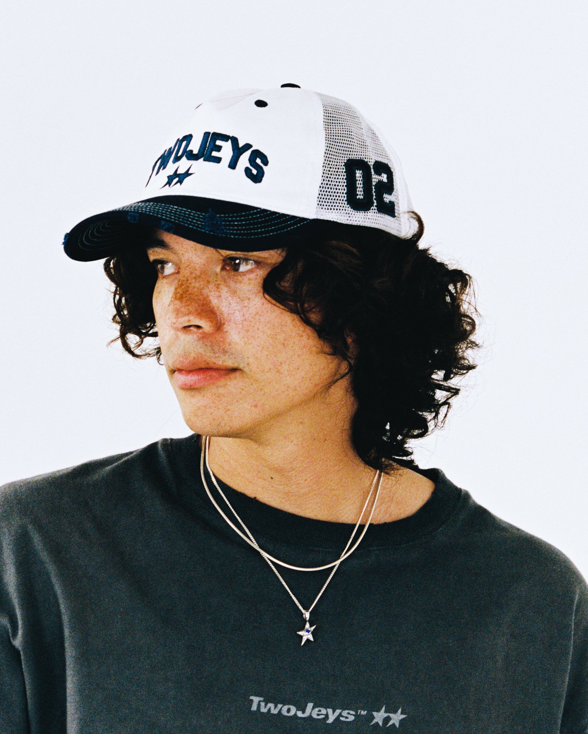 TwoJeys White Icon Trucker