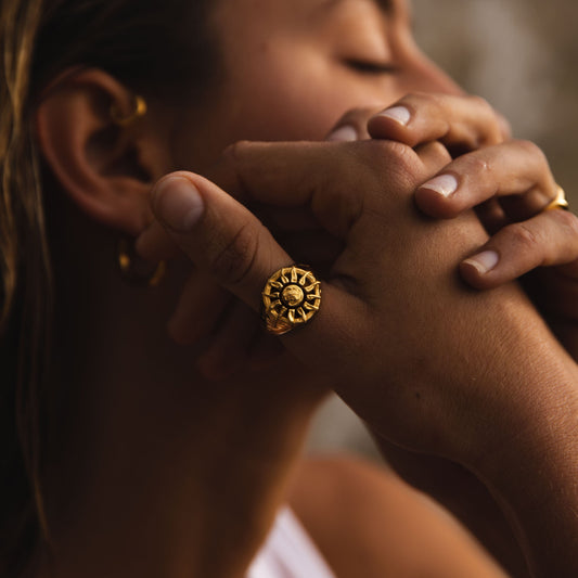 TwoJeys Organic Sun Ring Gold